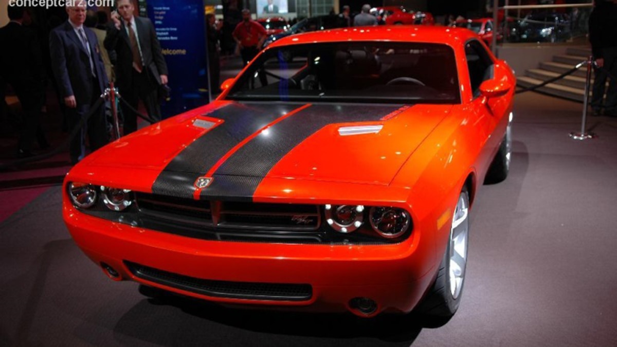 2006 Dodge Challenger Concept