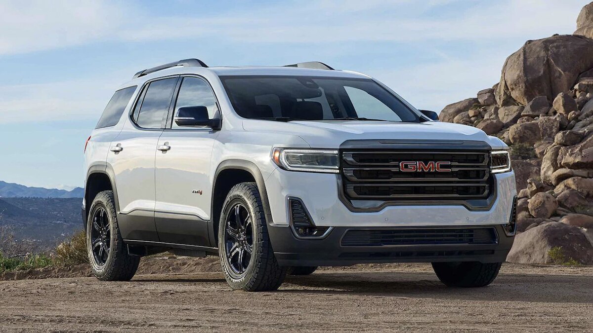 2022 GMC Acadia Front Right in White