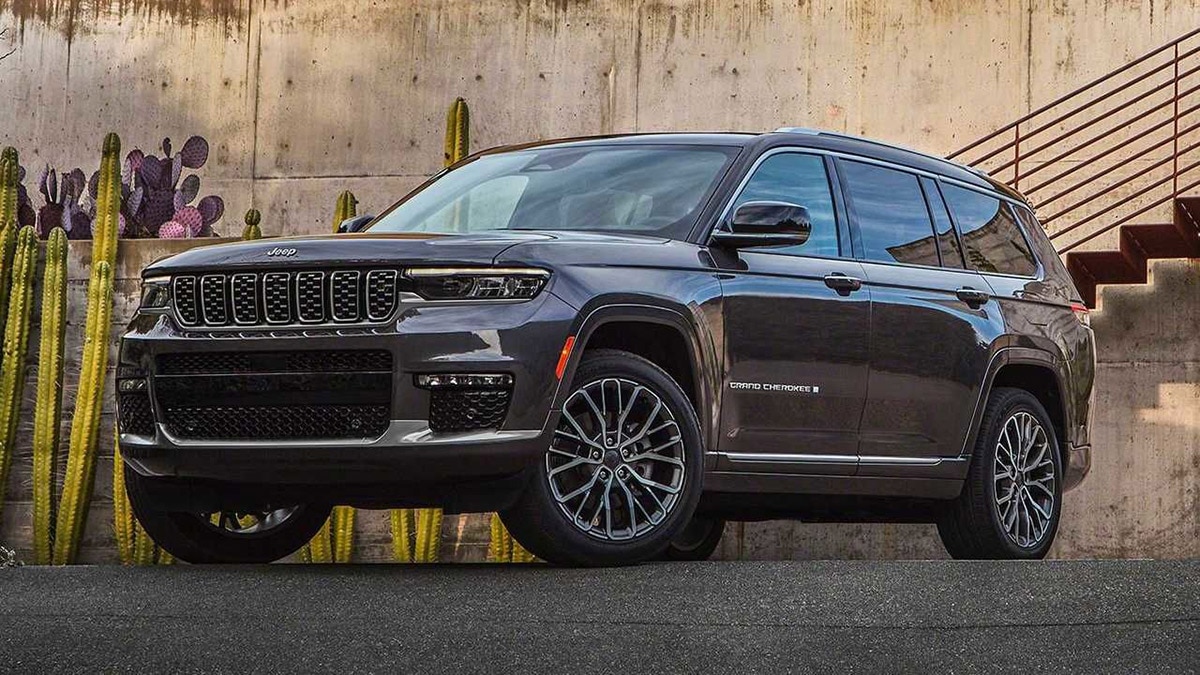 2022 Jeep Cherokee Altitude