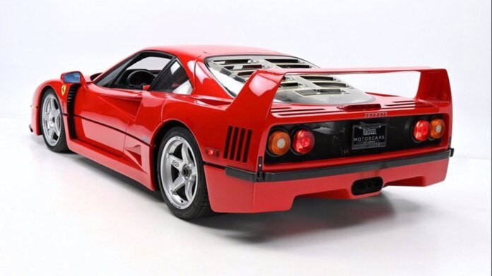 1991 Ferrari F40 in red.