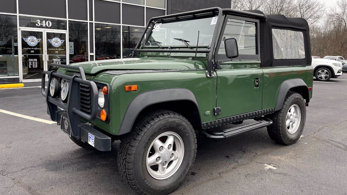 1995 Land Rover Defender 90 NAS