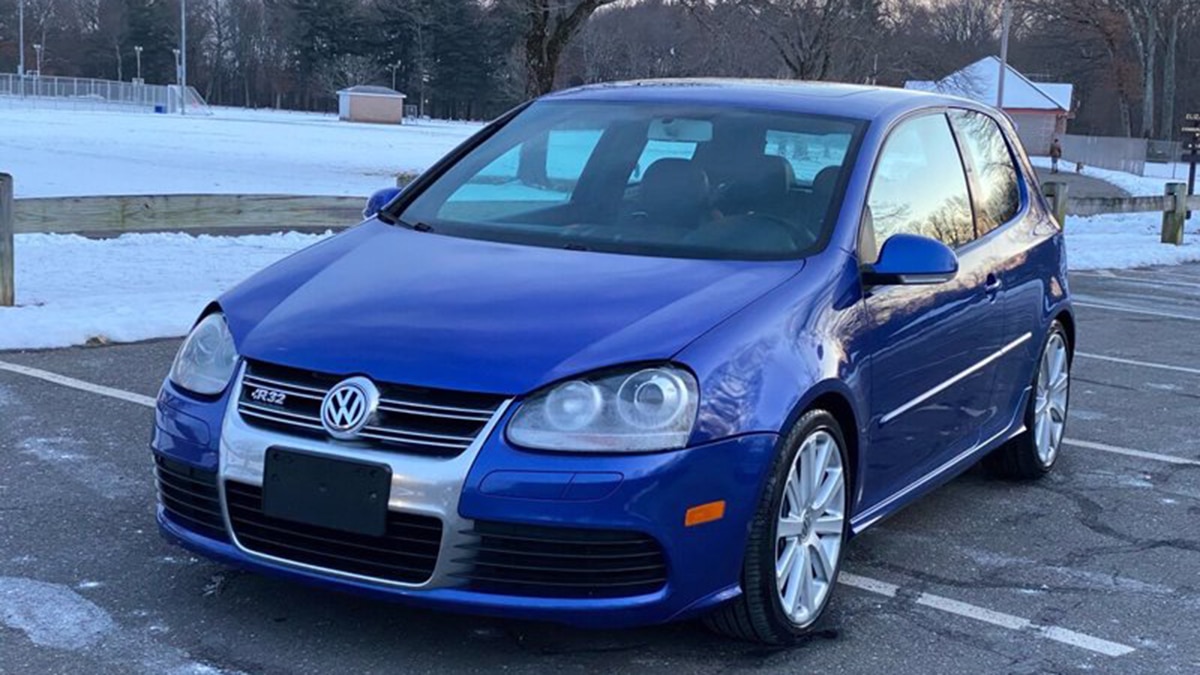 2008 Volkswagen R32 front left