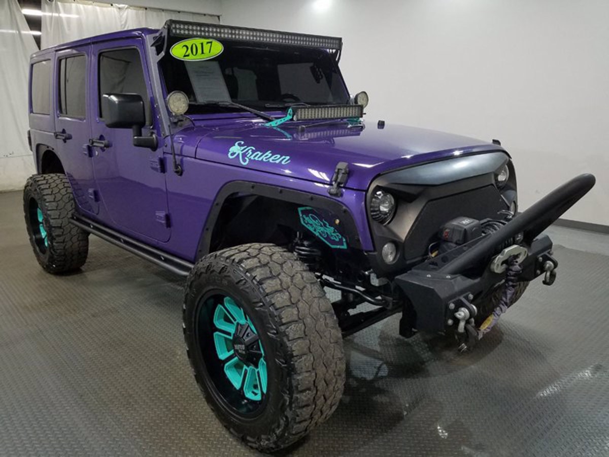 2017 Jeep Wrangler in purple.