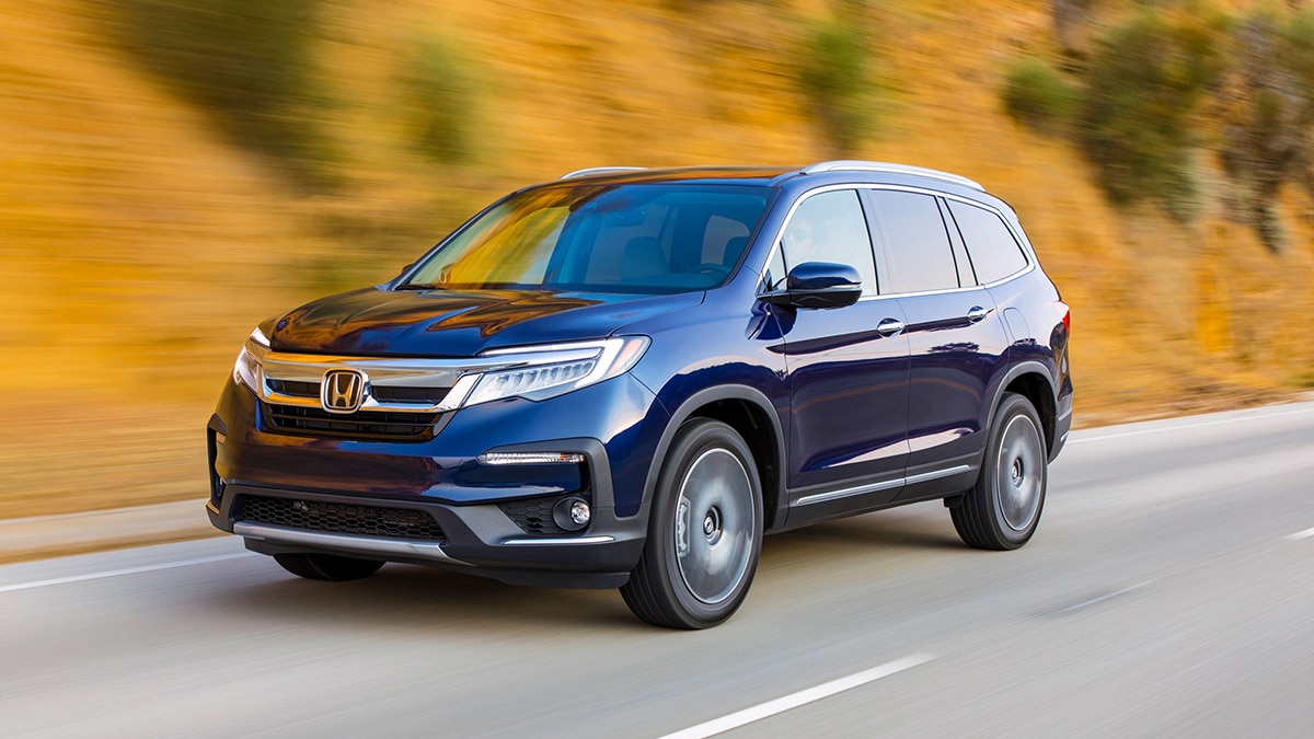 2021 Honda Pilot Touring front left in blue