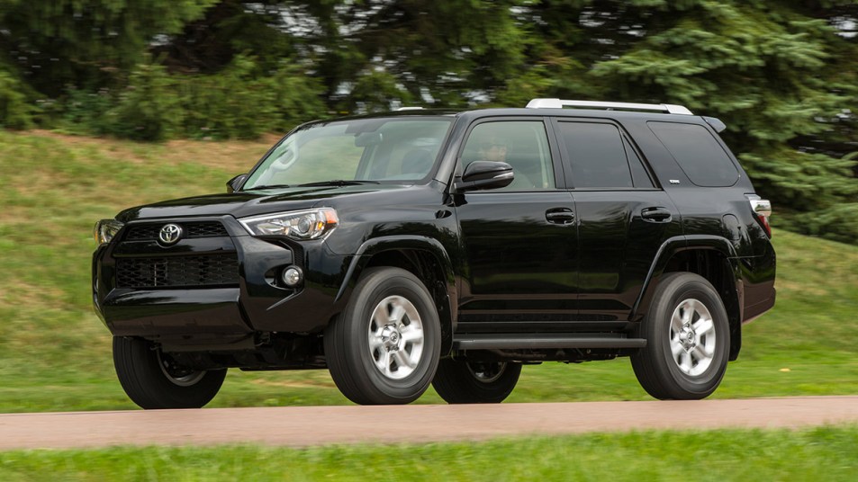 2021 Toyota 4Runner SR5 in black.