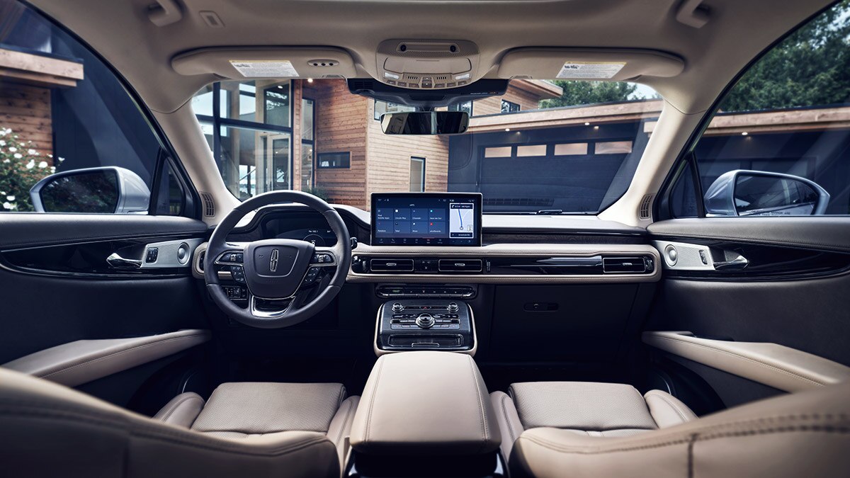Interior de la Lincoln Nautilus Reserve 2022.