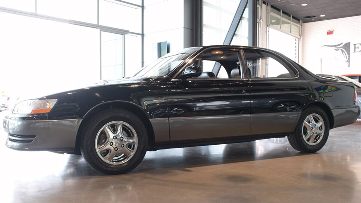 1992 Lexus ES 300 profile