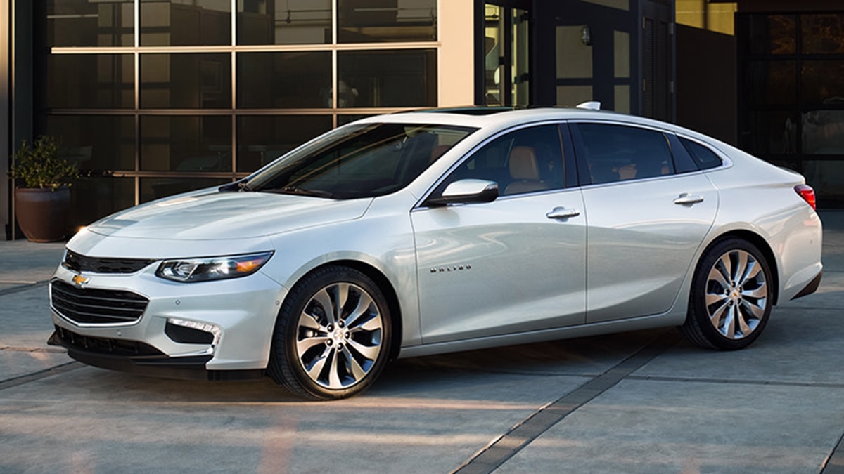 2019 Chevrolet Malibu LT profile in white