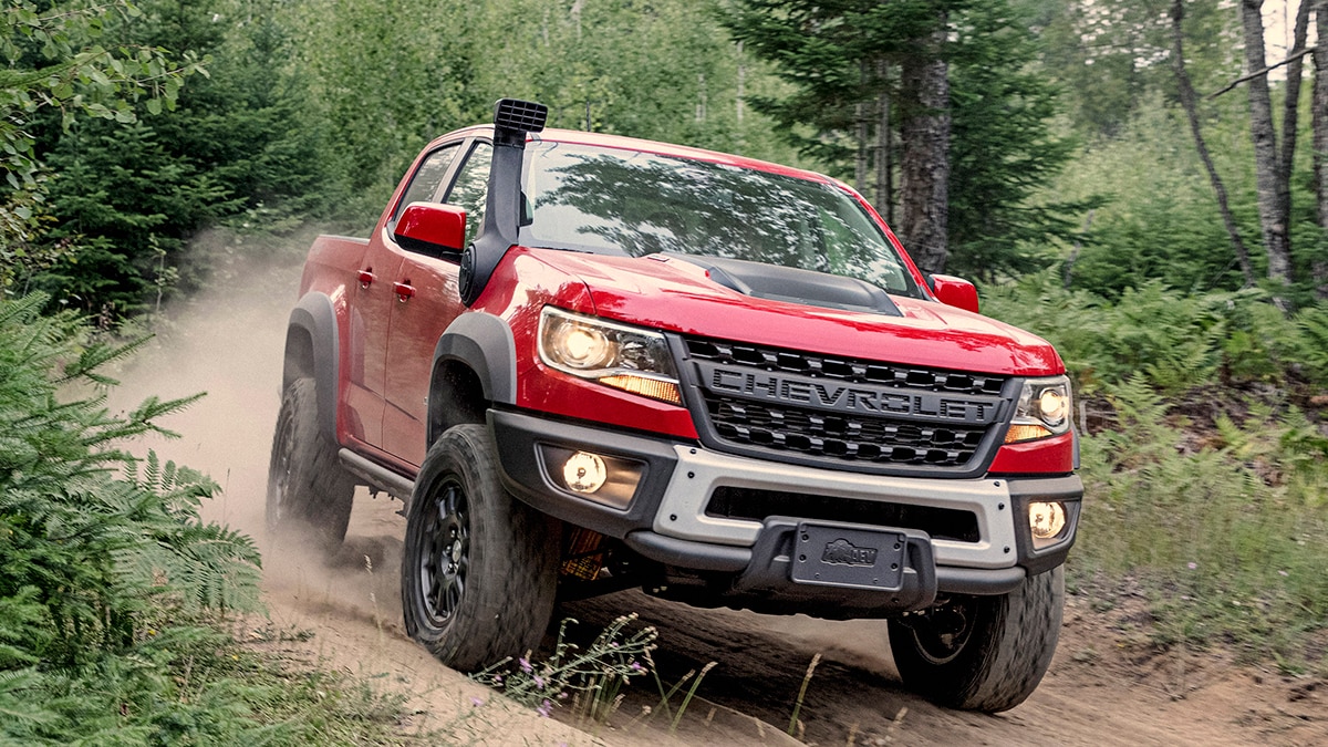 2019 Chevrolet Colorado ZR2 front right in red