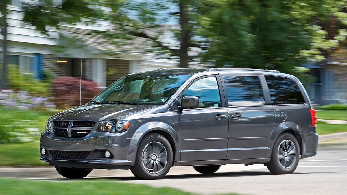 2019 Dodge Grand Caravan SXT front left in grey