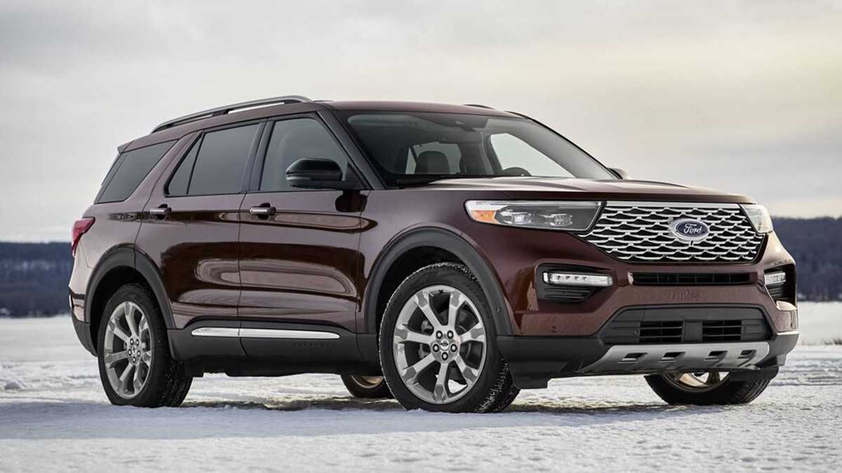 2019 Ford Explorer Platinum front right in red