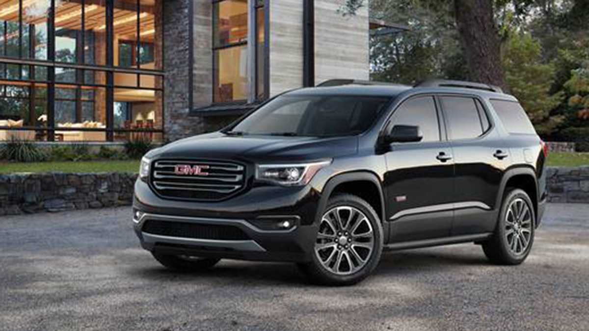 2019 GMC Acadia SLT-1 front left in black