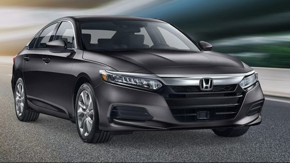 2019 Honda Accord EX front right