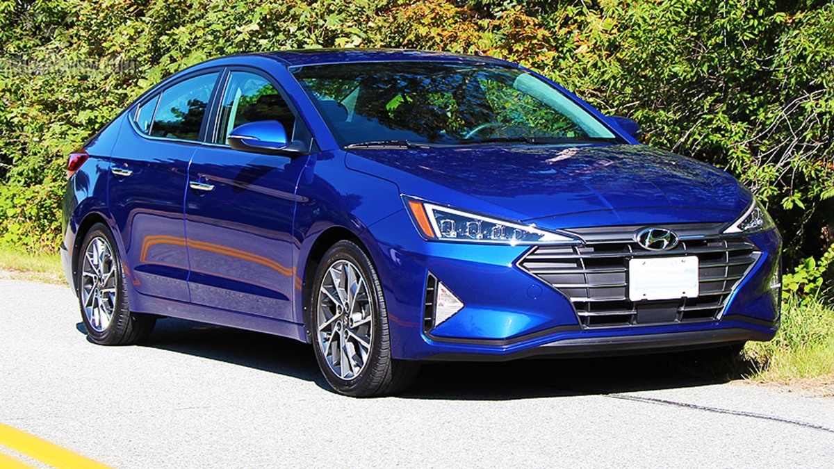 2019 Hyundai Elantra Sport front right in blue