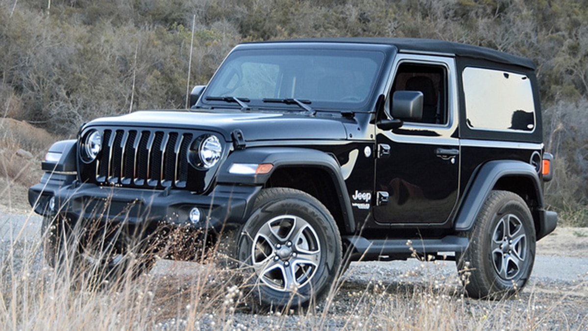 2019 Jeep Wrangler: Choosing the Right Trim - Autotrader