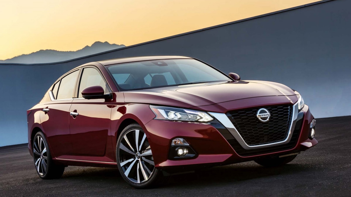 2019 Nissan Altima 2.5 S front right