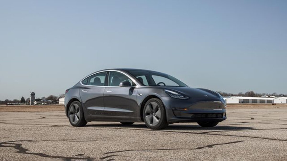 2019 Tesla Model 3: Choosing the Right Trim - Autotrader