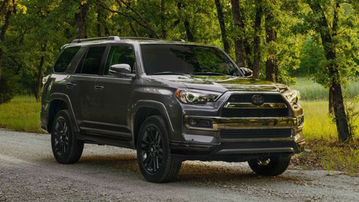 2019 Toyota 4Runner Limited front right