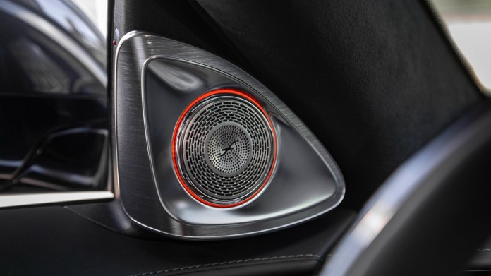 mercedes benz speaker