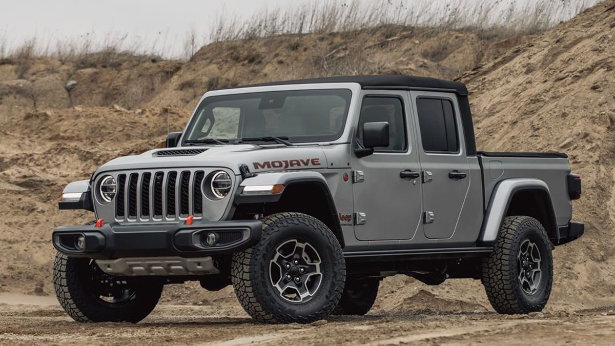2021 Jeep Gladiator Mojave front left in silver