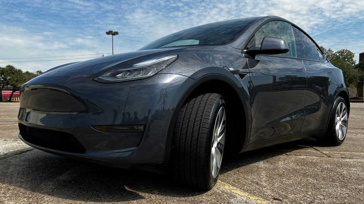 2020 Tesla Model Y Standard Range