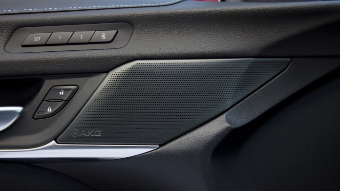 2022-Cadillac-CT4-V-Blackwing-016