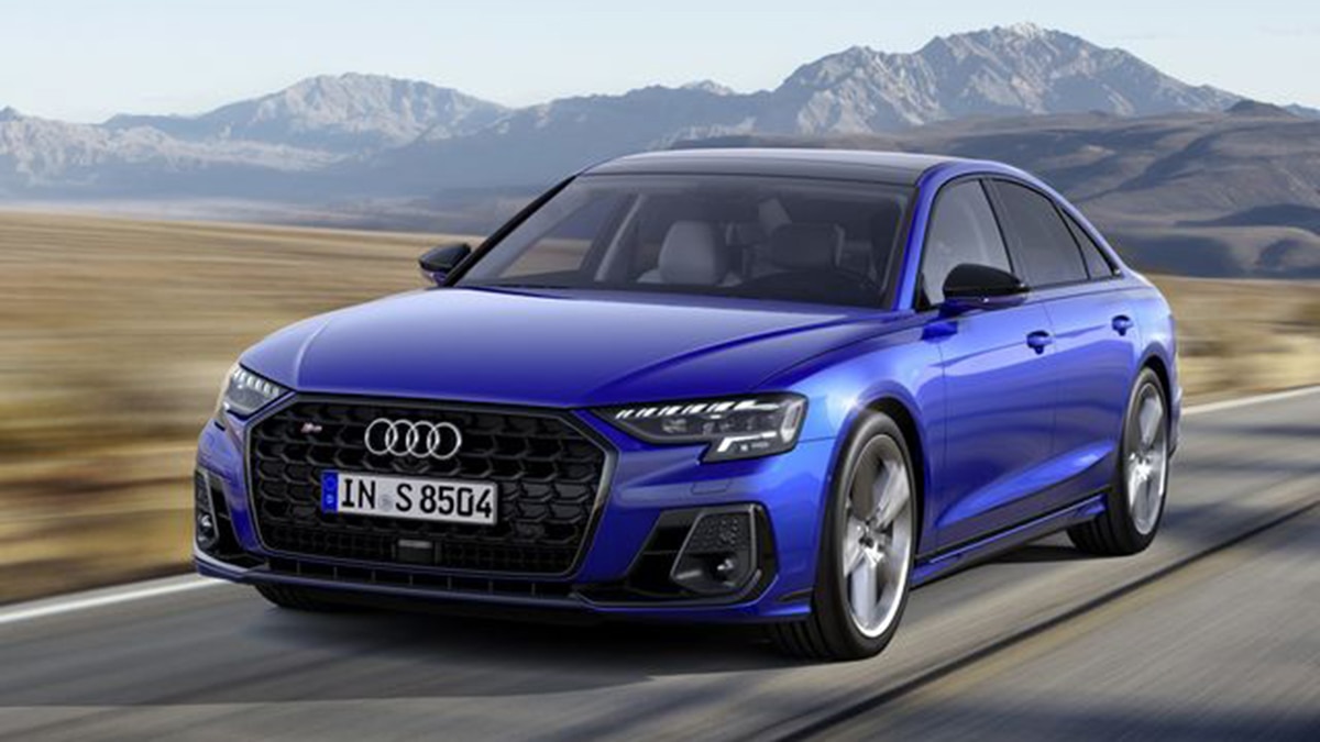 2022 Audi S8 front left in blue