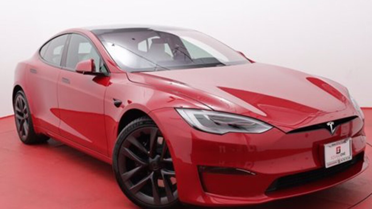 2022 Tesla Model S Plaid