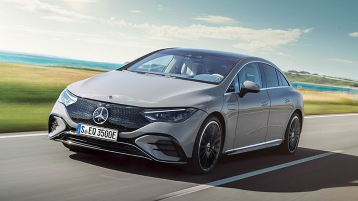 2023 Mercedes-EQ EQE 350 front left
