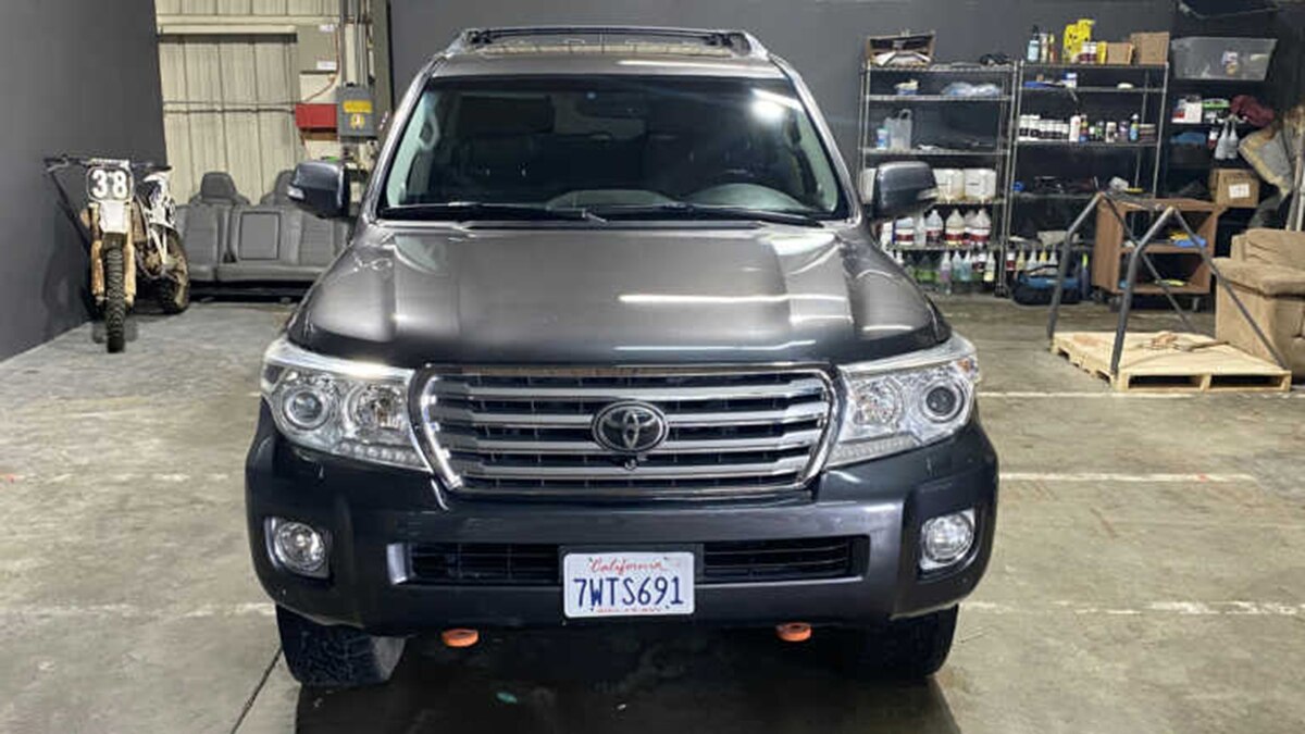 2013 Toyota Land Cruiser