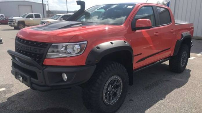 2021 Chevrolet Colorado ZR2 Bison V6 in red.