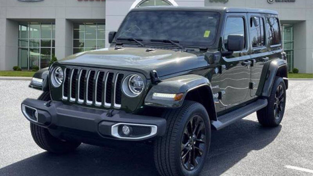 Here are the 6 Cheapest Jeep Wrangler JL Models for Sale Autotrader