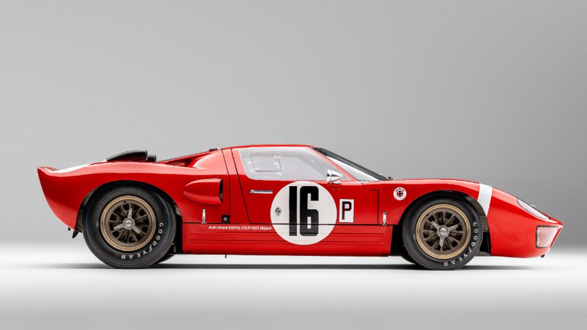 2022 Ford GT Alan Mann Heritage Edition