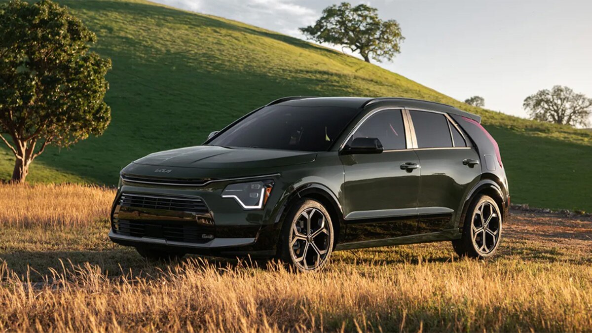 2023 Kia Niro front left