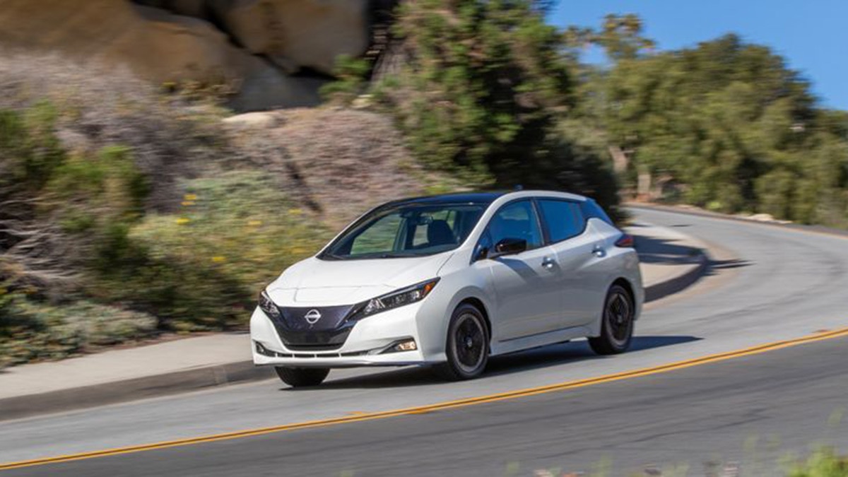 2023 Nissan Leaf