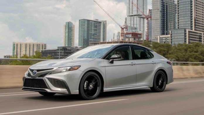 2022 Toyota Camry Hybrid