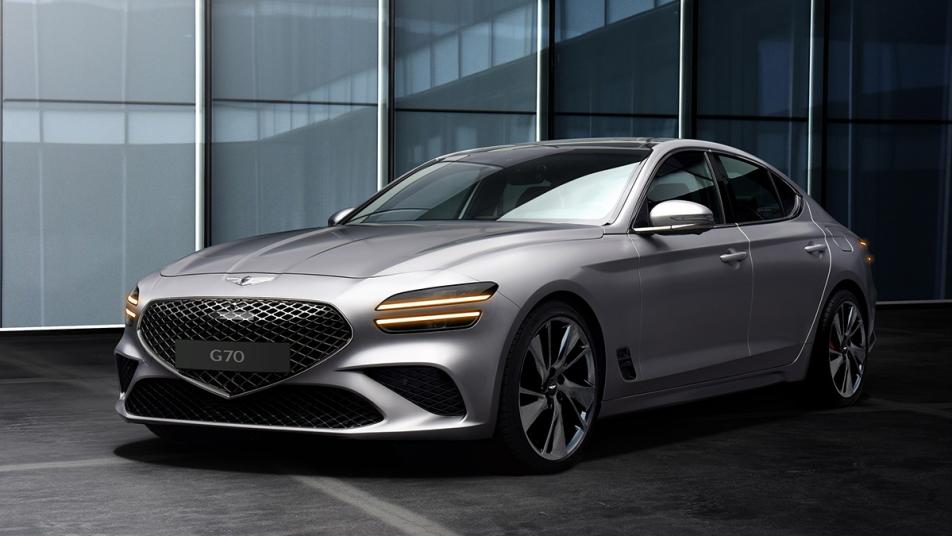 2023 Genesis G70: Choosing the Right Trim