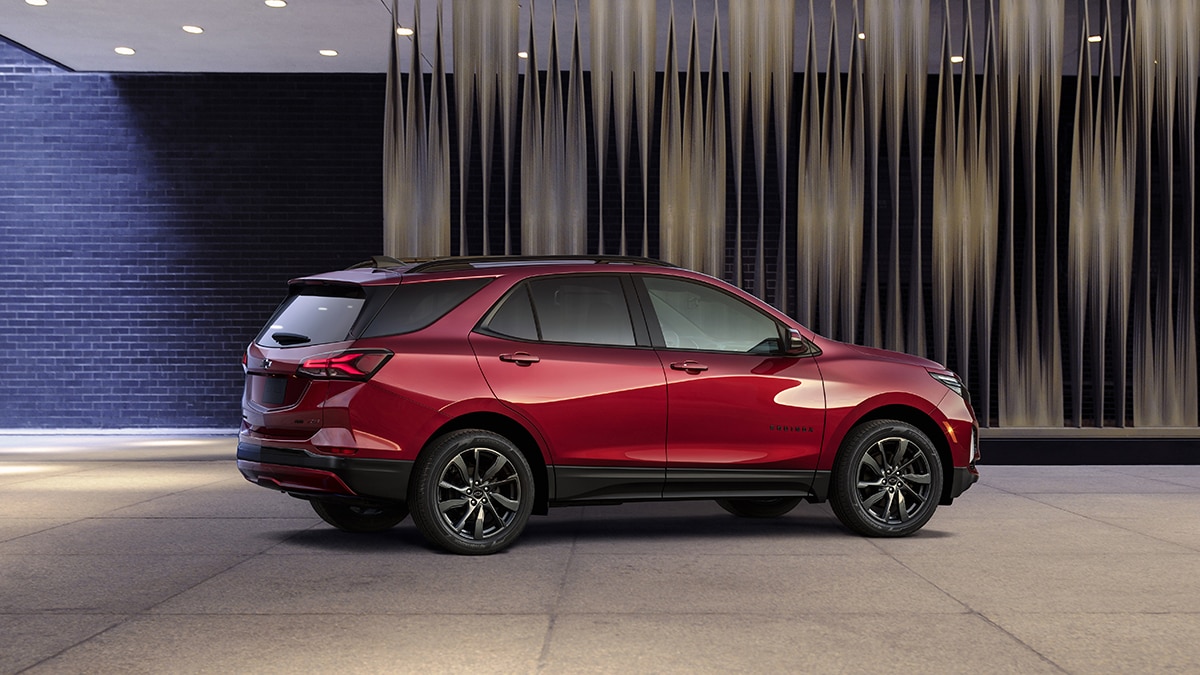 2023 Chevrolet Equinox RS profile in red