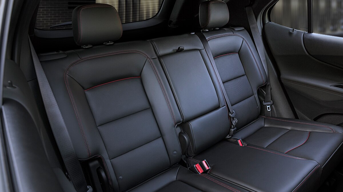 2023 Chevrolet Equinox RS rear seating