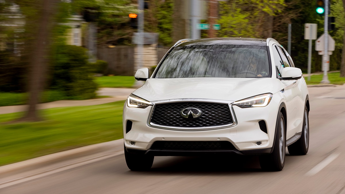 2023 Infiniti QX50 Autograph front left in white