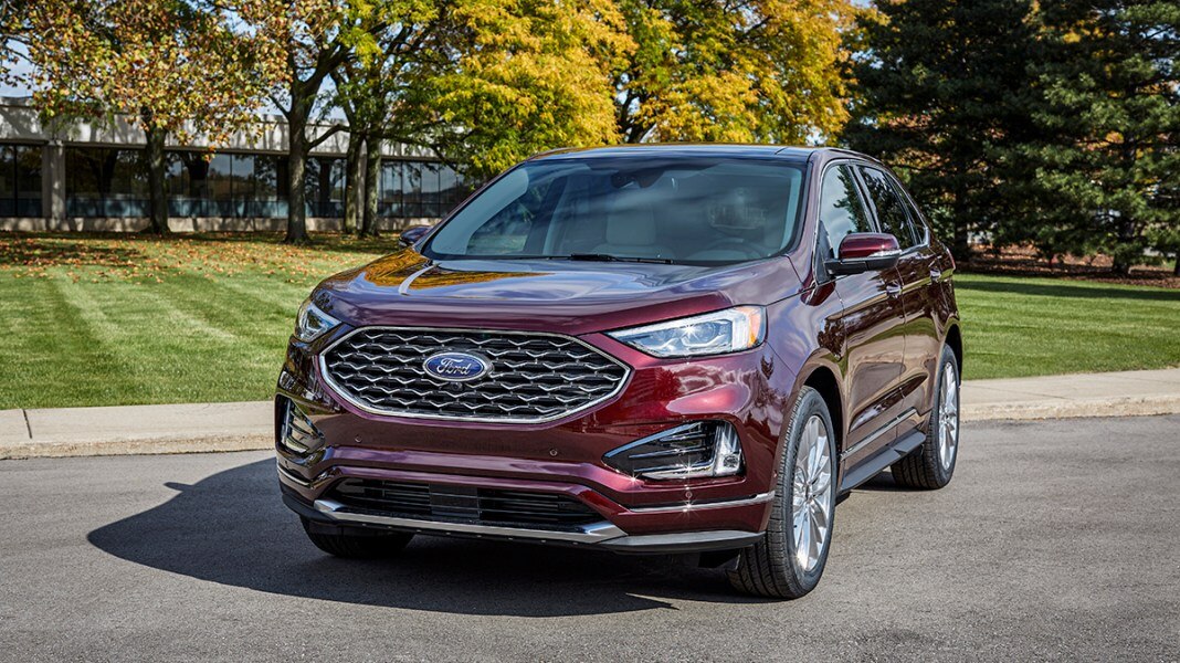 2023 Ford Edge Choosing the Right Trim Autotrader