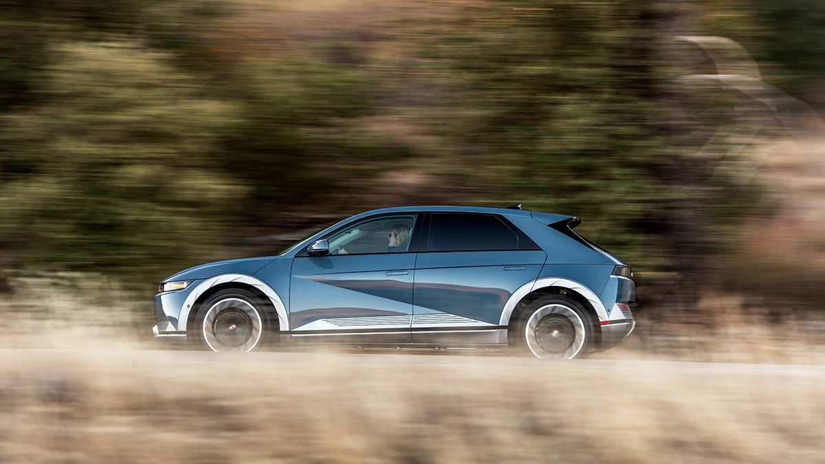 2023 Hyundai Ioniq 5 profile