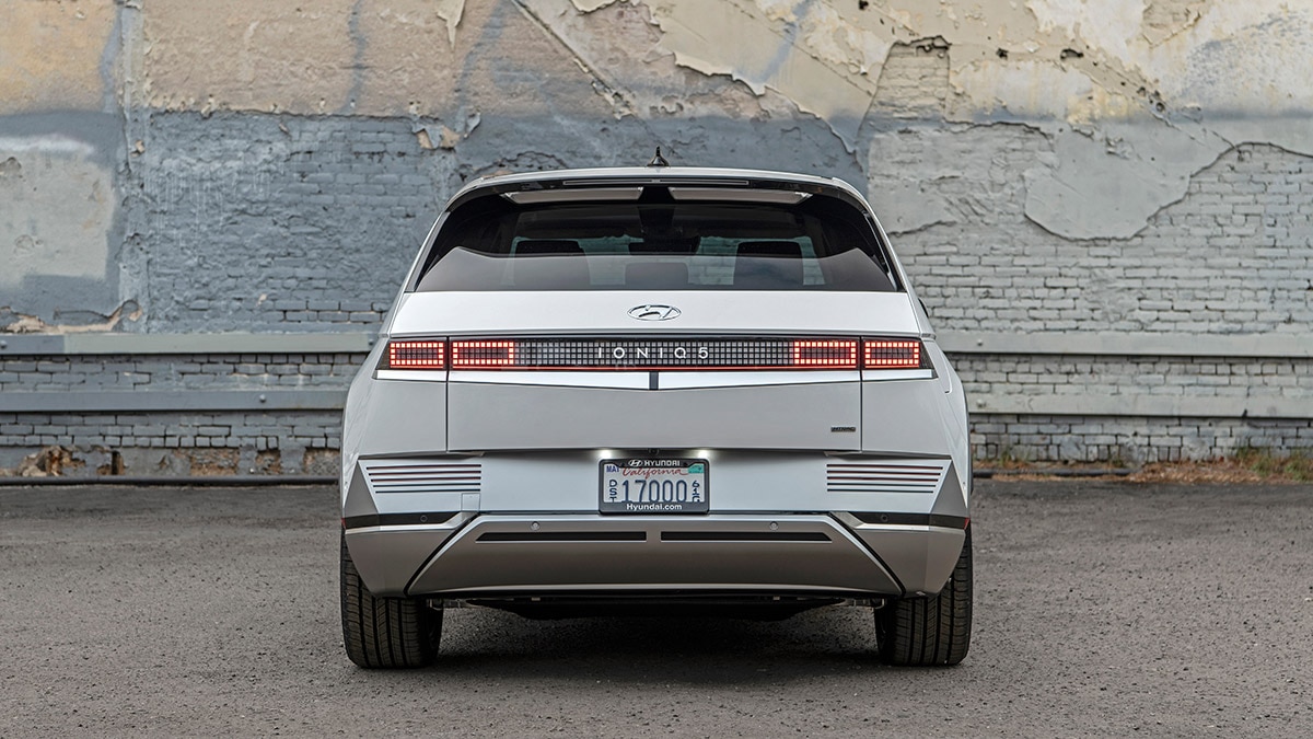 2023 Hyundai Ioniq 5 SE rear