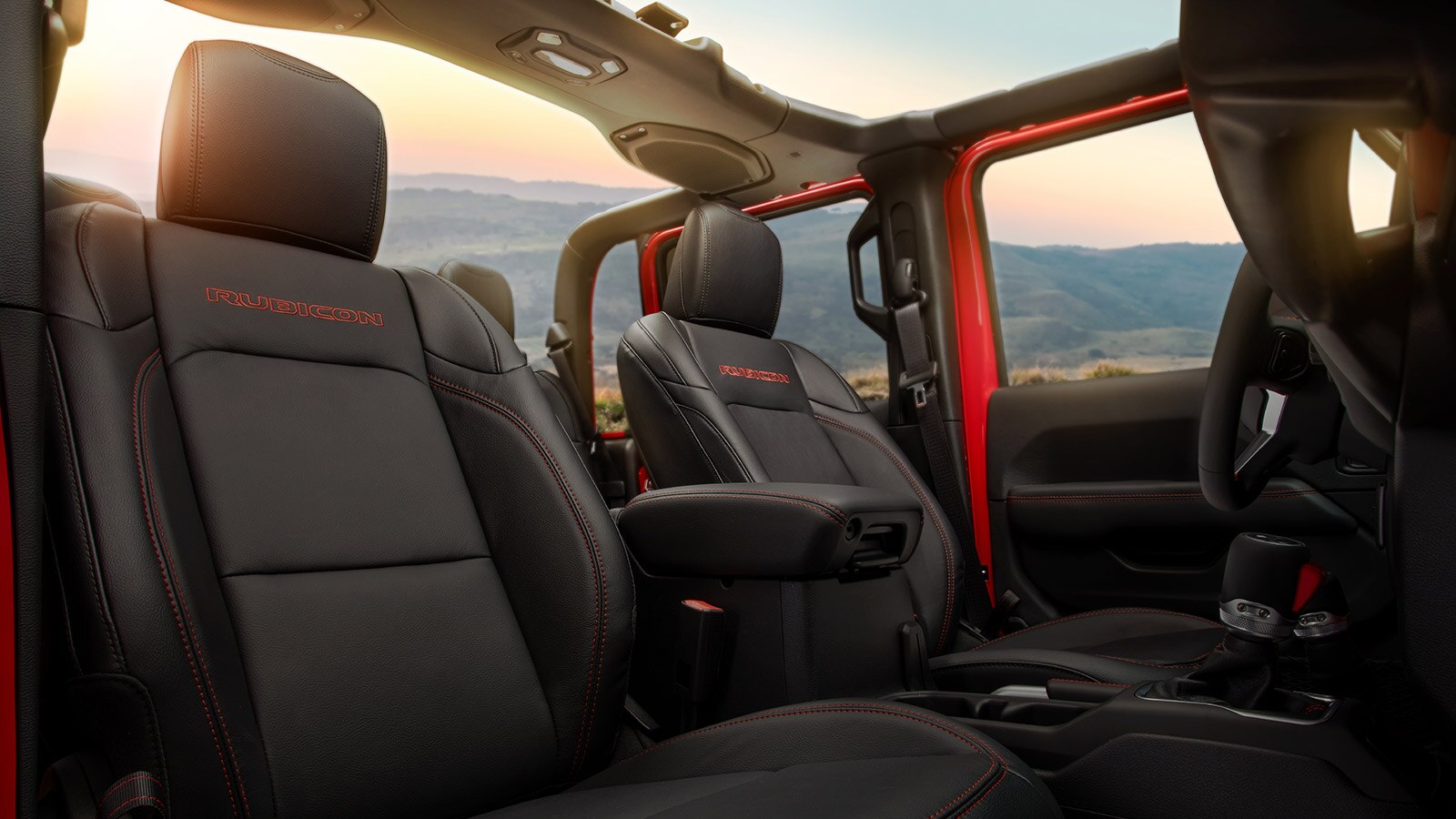 2023 Jeep Gladiator Rubicon front seats