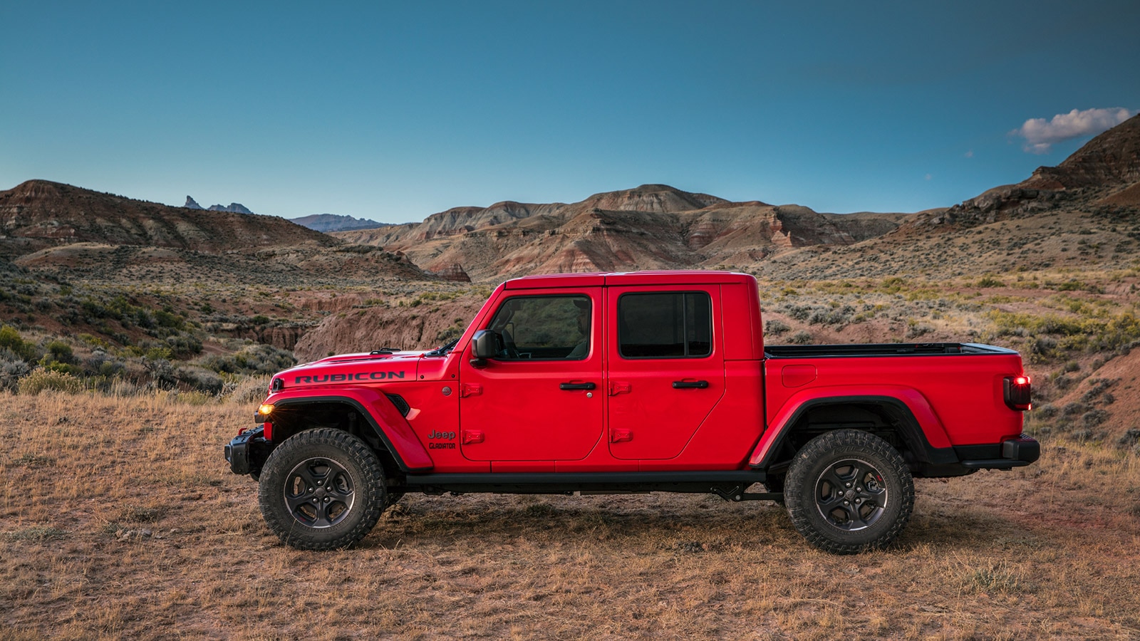 2023 Jeep Gladiator Rubicon profile