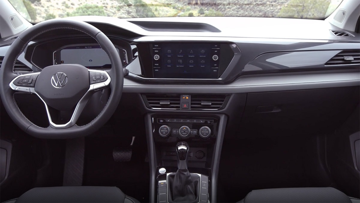 2023 Volkswagen Taos front cabin