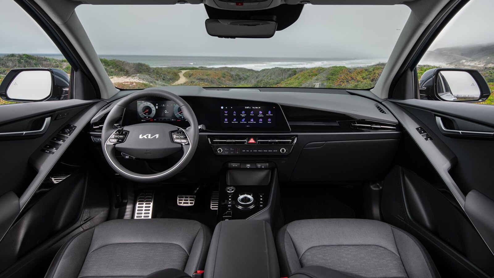 2023 Kia Niro front cabin