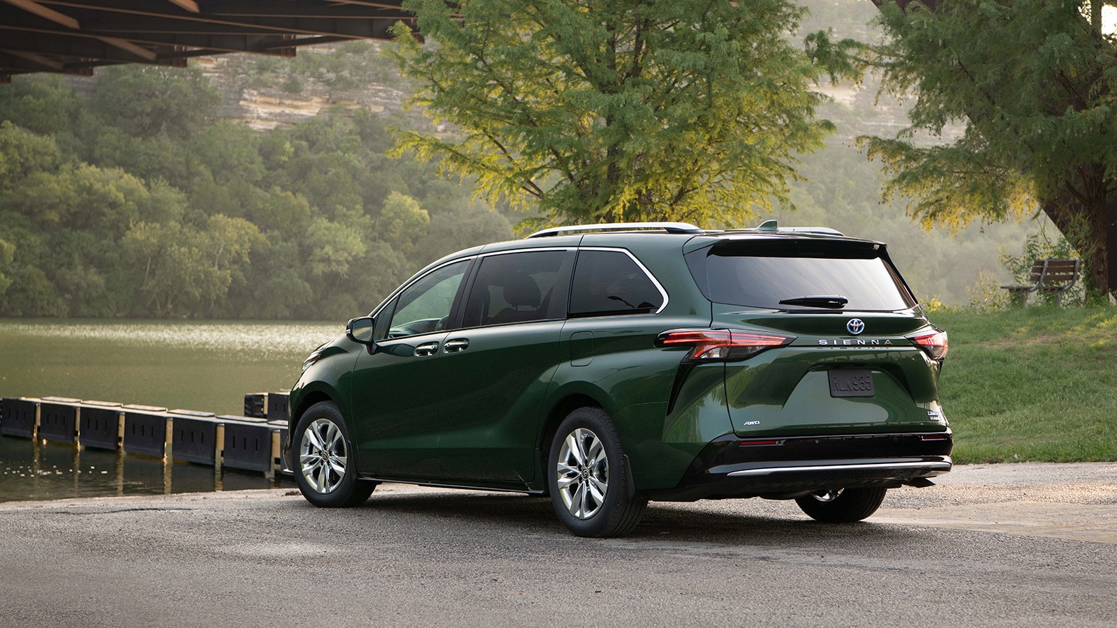 2023 Toyota Sienna Limited rear left