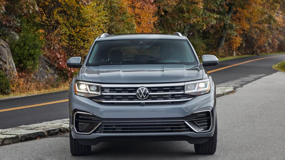 2023 Volkswagen Atlas Cross Sport: Choosing the Right Trim