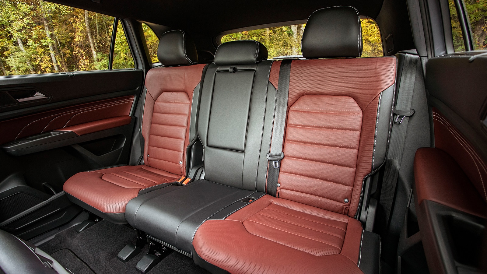 2023 Volkswagen Atlas Cross Sport rear seats